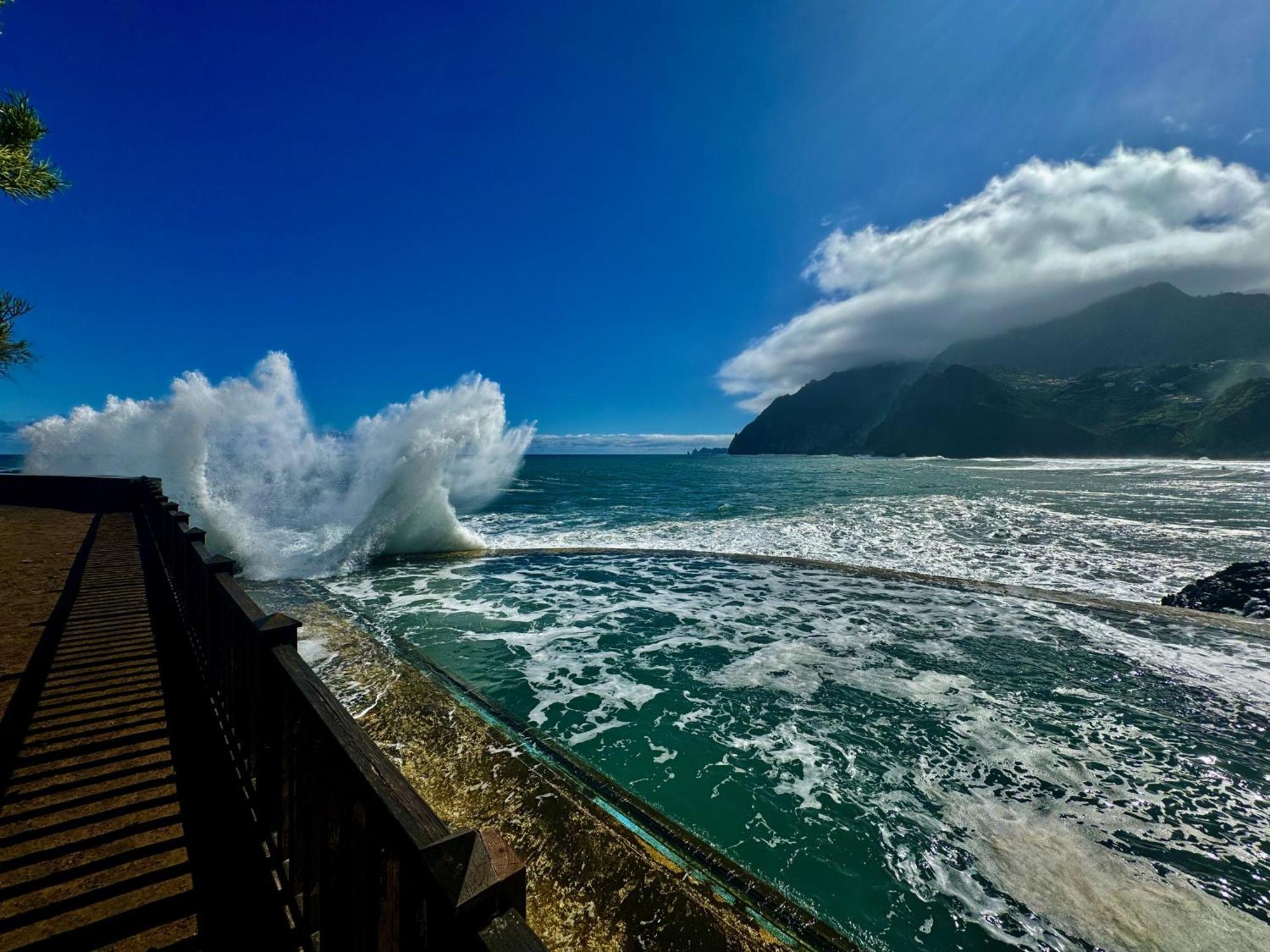 Sea Breeze Studios Porto Da Cruz Exterior photo